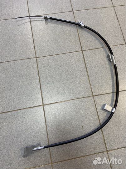 Трос ручника Nissan Almera