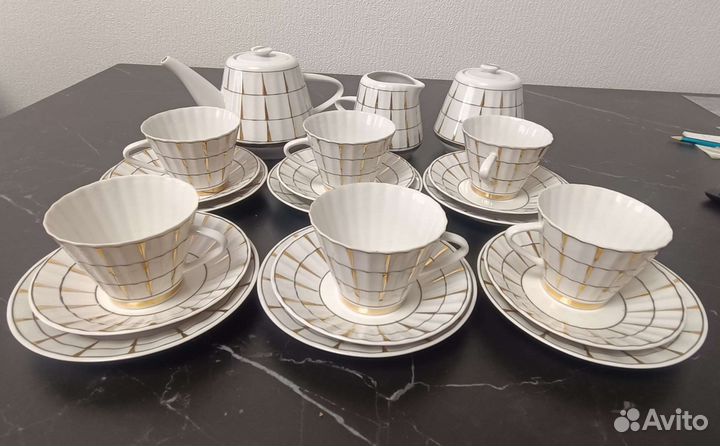 Сервиз костяной фарфор Золотая Клетка Вербилки