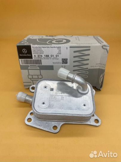 Масляный радиатор Mercedes A2741880101