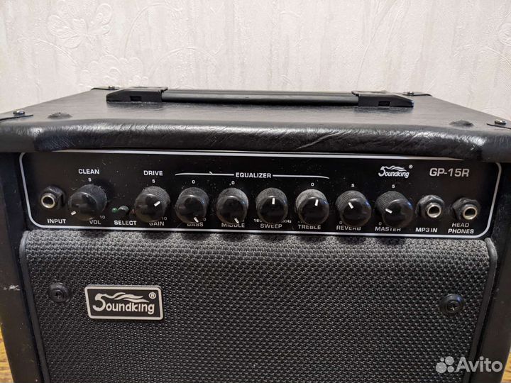 Комбоусилитель Sounking