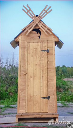 Дачный туалет деревянный