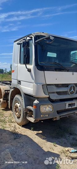 Кабина на mercedes actros