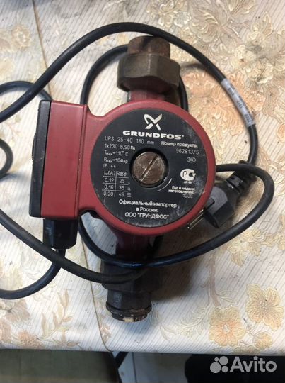 Насос grundfos UPS 25 40 180 mm