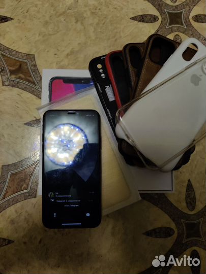 iPhone X, 64 ГБ