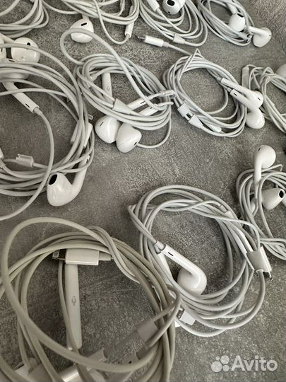 Наушники apple