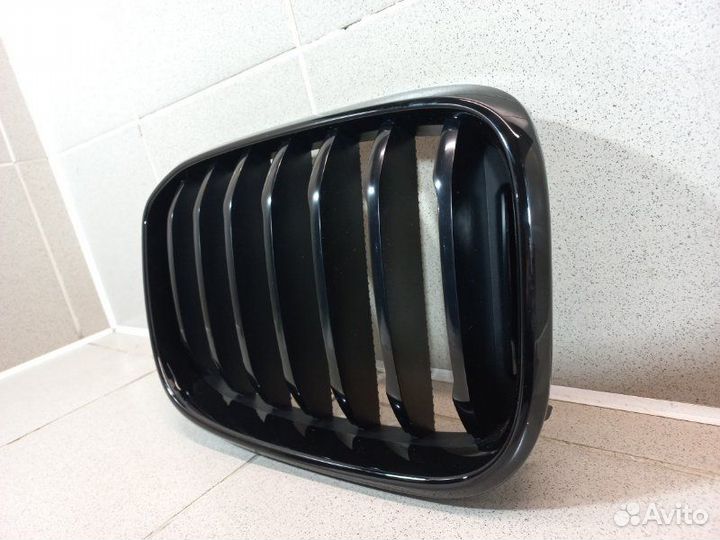 Решетка радиатора правая Bmw X3 G01