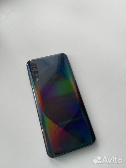 Samsung Galaxy A50, 6/64 ГБ