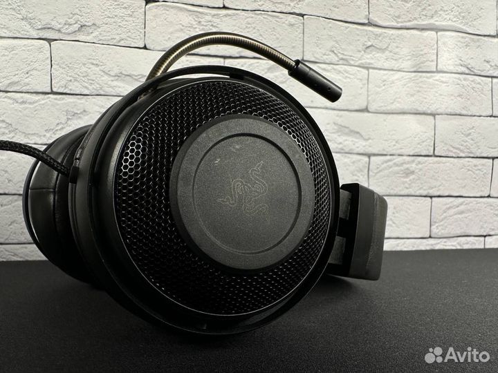 Razer Kraken Pro V2 (Черные)