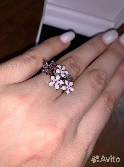 Серебряное кольцо