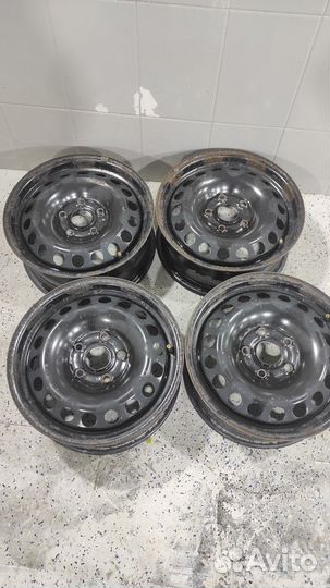 Штамповны диски R15 Skoda