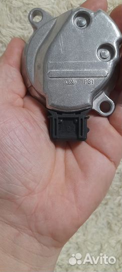 Датчик положения распредвала skoda octavia 1.8