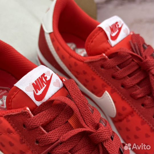 Nike cortez Valentine s Day Red Lovely
