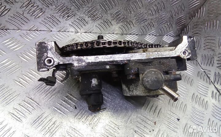 Насос вакуумный Nissan X-Trail