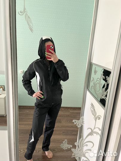 Спортивный костюм женский