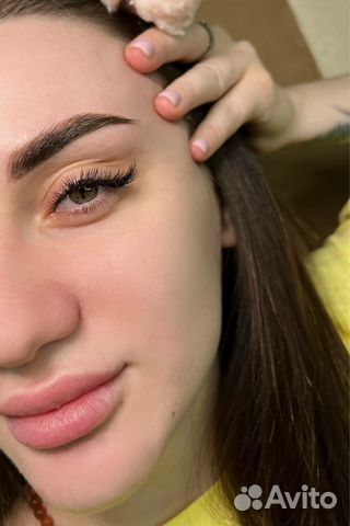 Наращивание ресниц 1800 любой объем