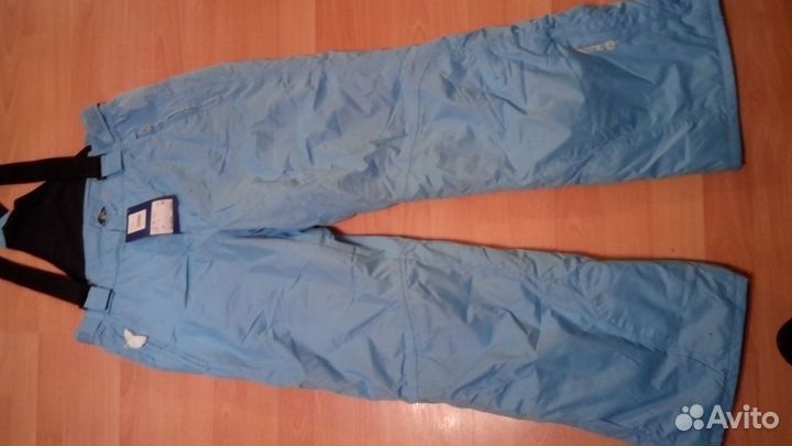 Горнолыжный костюм женский новый