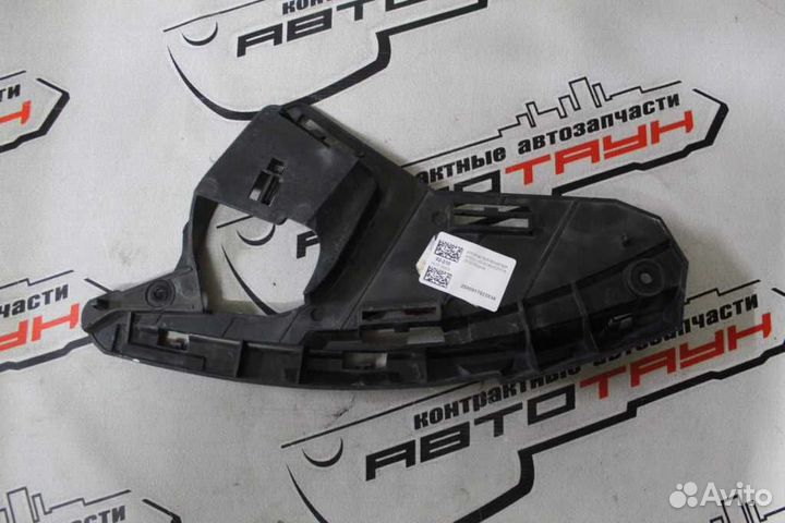 Кронштейн бампера volvo XC60 DZ передний правый ни