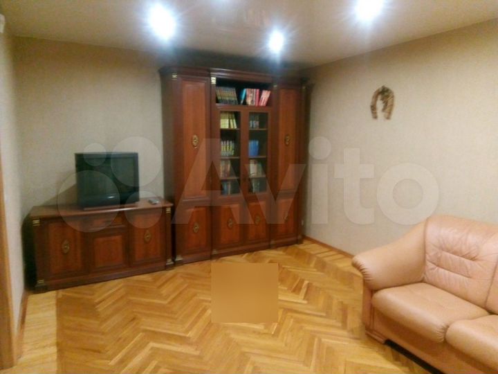 3-к. квартира, 77 м², 3/5 эт.