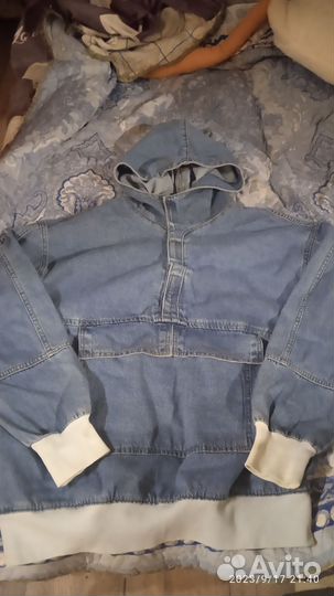 Кофта джинсовая