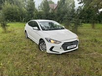 Hyundai Elantra 1.6 AT, 2017, 150 000 км, с пробегом, цена 999 999 руб.