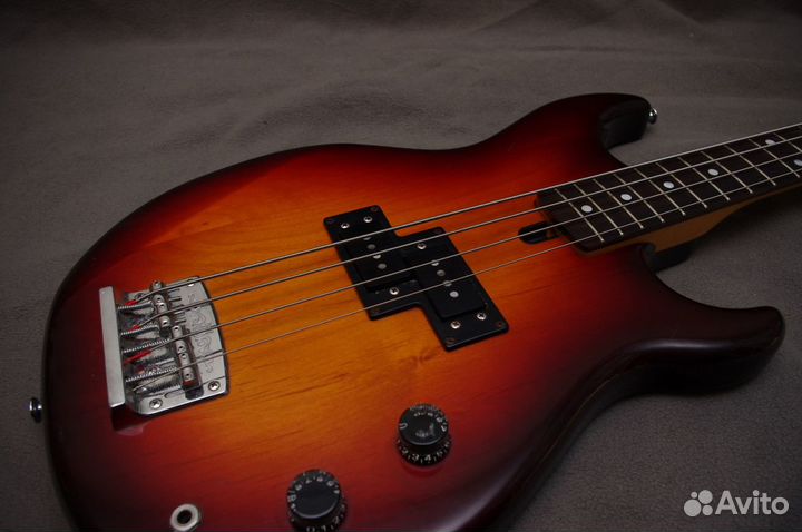 Бас-гитара Yamaha BB-VI. Japan