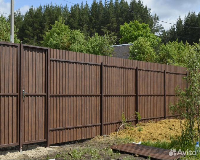 Заборы с калиткой Gitter 2D 2м