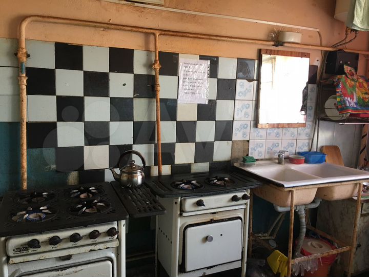Комната 17 м² в 6-к., 4/5 эт.
