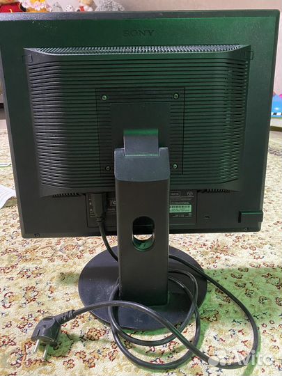 Монитор Sony sdm-s95ar