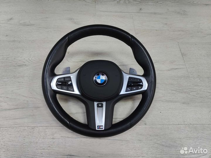 BMW G руль М