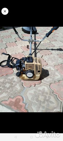 Триммер бензиновый