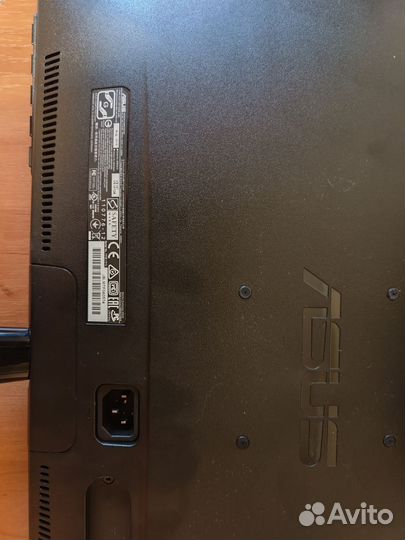 Монитор Asus VS197DE новый