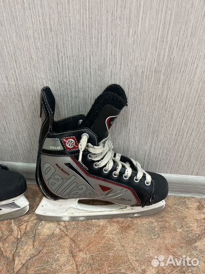 Коньки хоккейные 40 размер