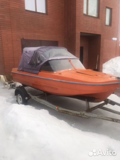 Моторная лодка