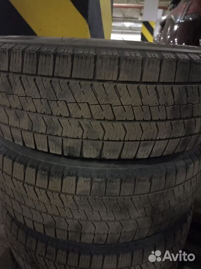 Bridgestone Blizzak Ice 185/65 R15