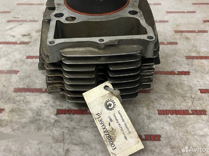 Yamaha XV750 88 цилиндр задний