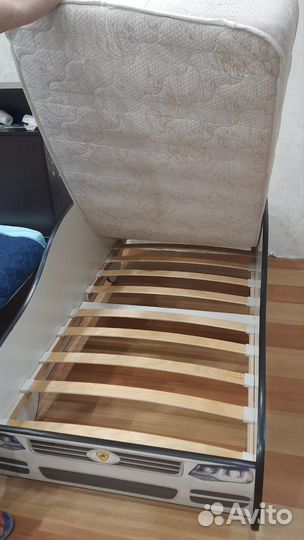 Кровать машинка с матрасом