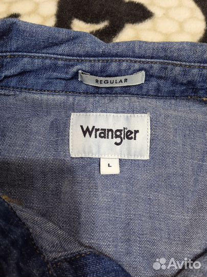 Джинсовая рубашка wrangler