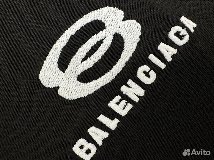 Футболка оверсайз Balenciaga (тренд2024)