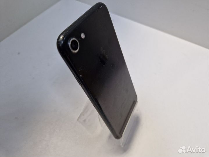 iPhone 7, 32 ГБ