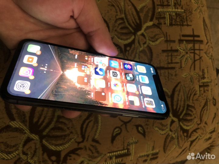 Apple iPhone 10 64gb