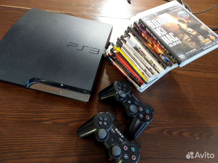 Sony playstation 3 PS3 (+2 диска с играми)