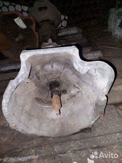 МКПП Getrag BMW 7 E23 M30 2.8 л 4-ступ