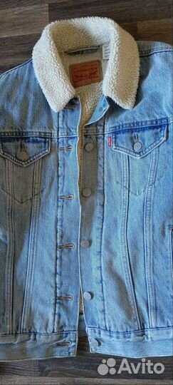 Джинсовая куртка с мехом levis