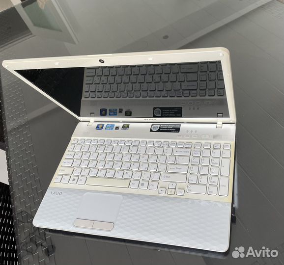 Ноутбук sony vaio i5