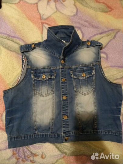 Джинсовая куртка