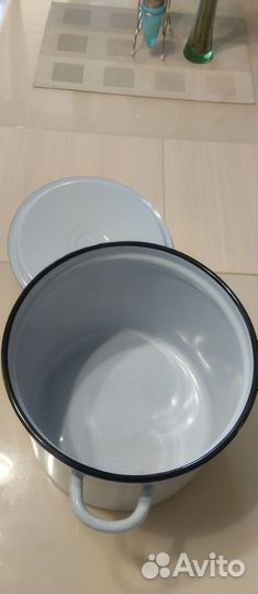 Кастрюля эмалированная 9 литров