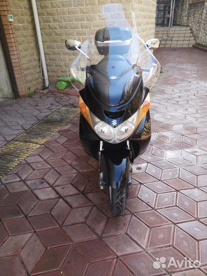 Suzuki Skywave 400