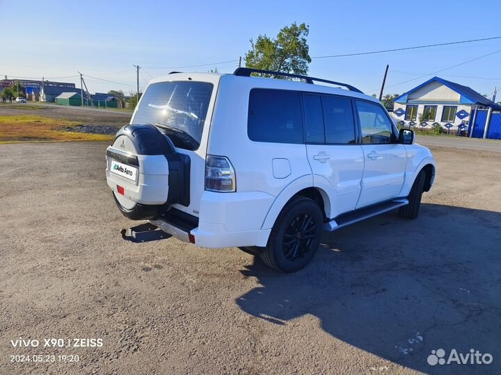 Mitsubishi Pajero 3.0 AT, 2014, 260 000 км