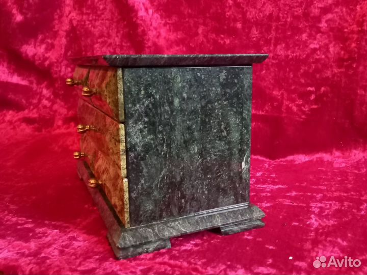 Большой ларец, шкатулка из змеевика 6кг