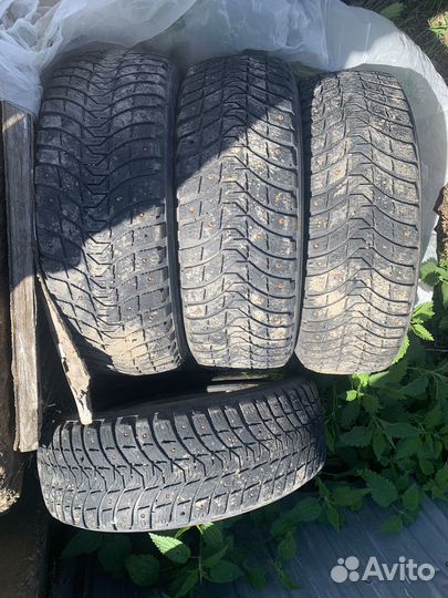 Michelin X-Ice North 3 195/55 R15 89T